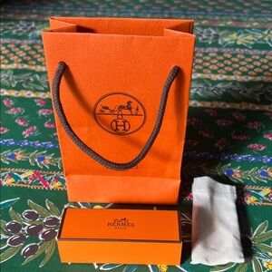 Hermès gift bag set